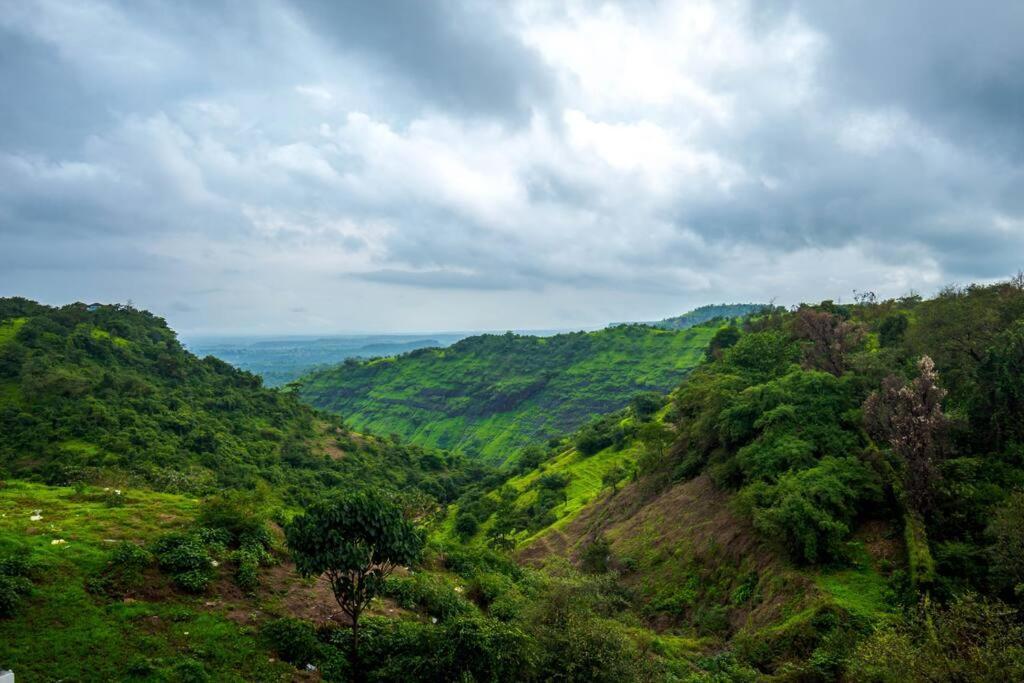 Celebrity Villa Igatpuri Exterior photo